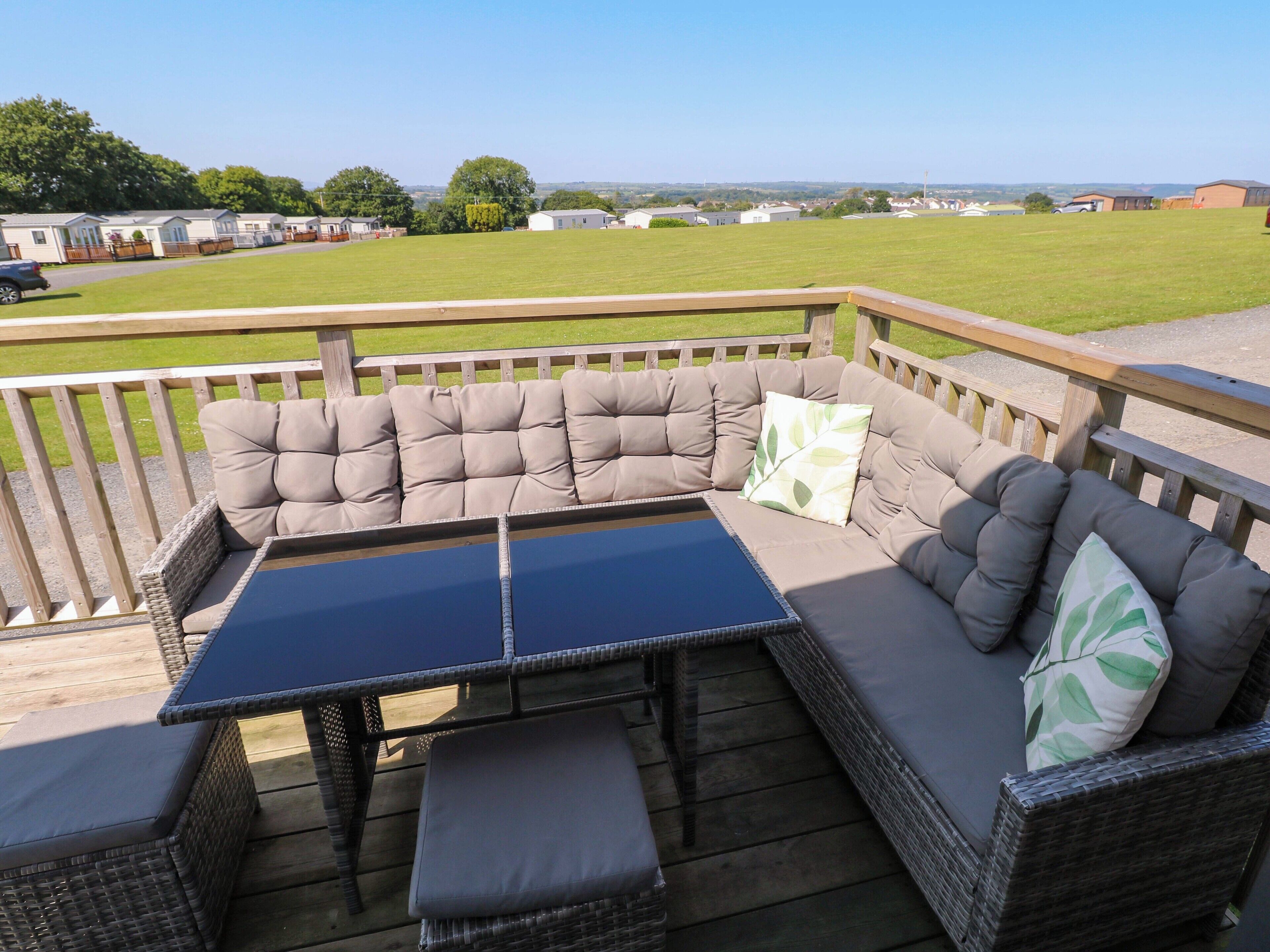 Tempat makan outdoor