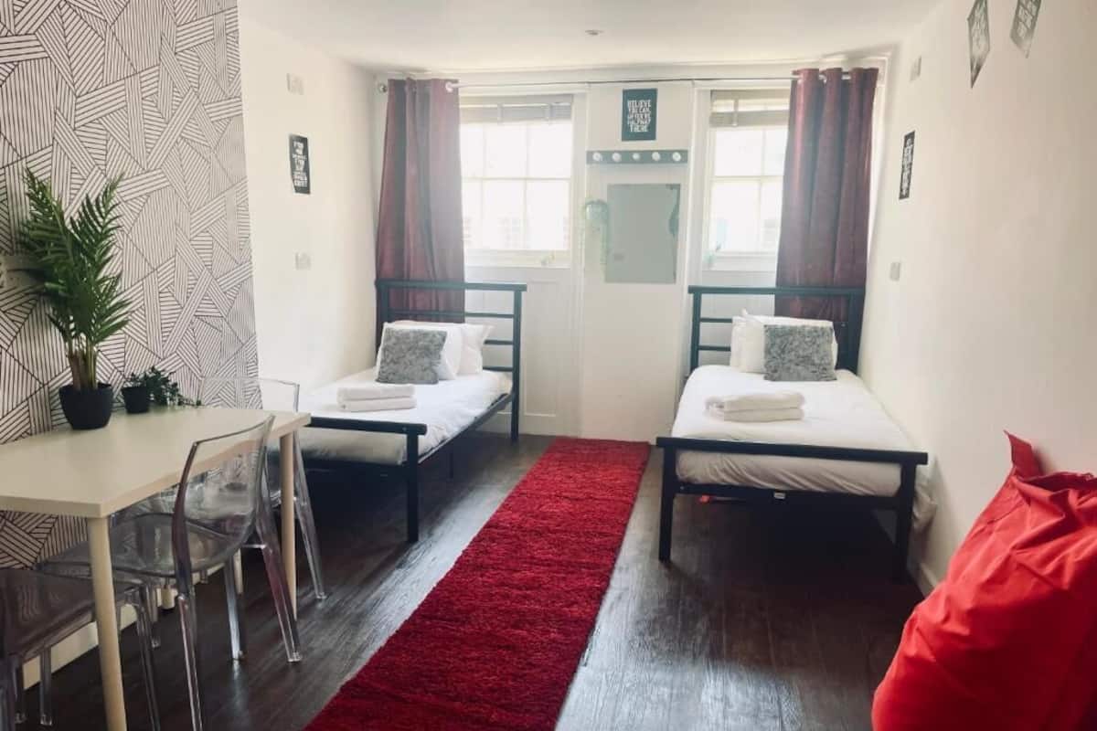 Penthouse, Ensuite | Free WiFi