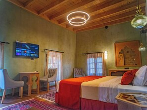 Suite | Allergikerbettwaren, kostenlose Minibar, Zimmersafe