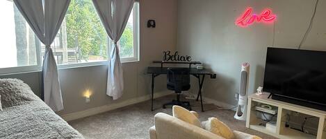 1 dormitori, wifi i roba de llit