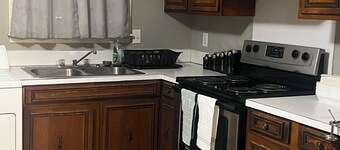 Spacious 2 bedrooms apartment centrally located in the heart of Blytheville.