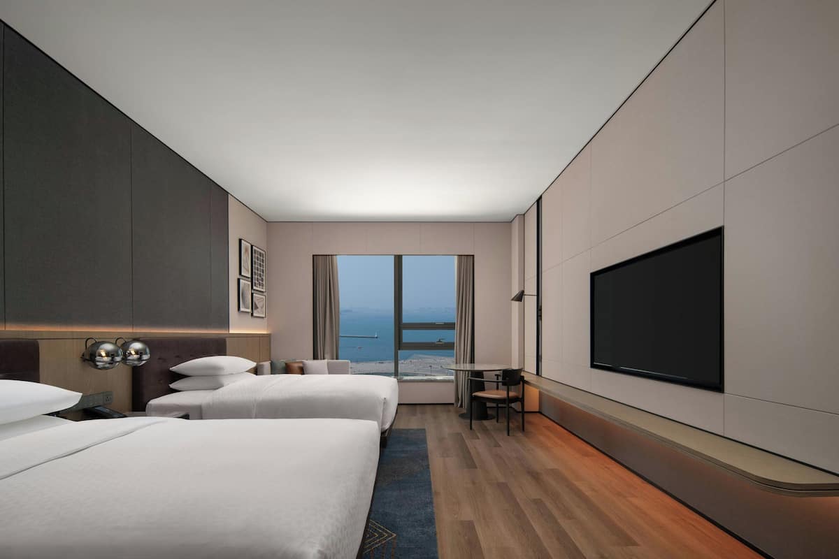 Premium Room, 2 Double Beds, Sea View