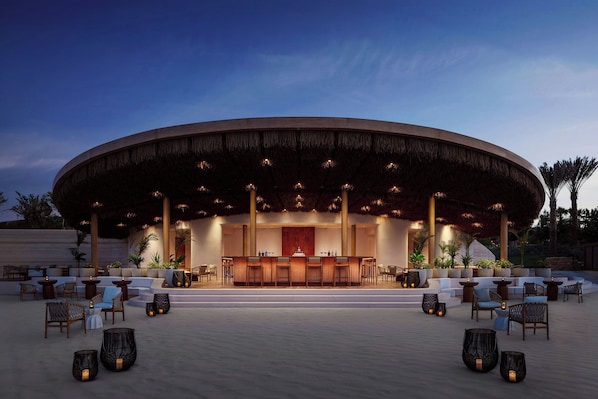 Private beach, white sand, beach cabanas, sun-loungers