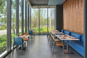 Restaurant - Aloft Kunshan Dianshan Lake (Suzhou)