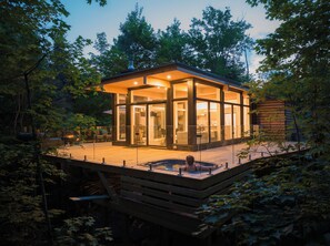 Terrace/patio - Mökki 22 - 15mins away from Mont-Tremblant! (La Conception)