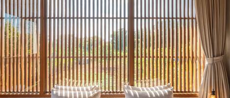 Wifi gratis y ropa de cama