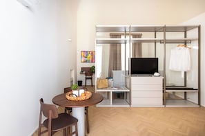 Interior - Elisabetta Botta House in Palazzo Botta, 3 minutes from the cathedral (Cefalù)