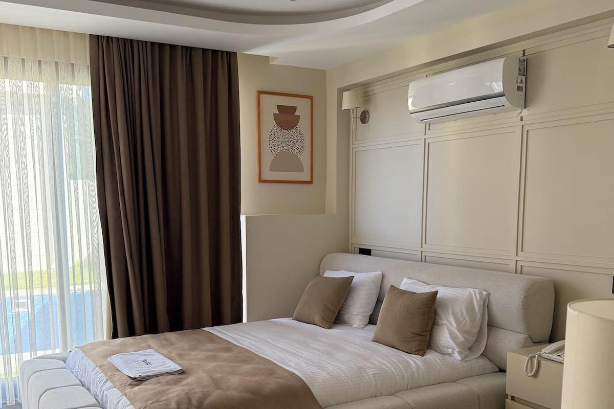 Phòng đôi Tiêu chuẩn, quang cảnh vườn | Minibar, két bảo mật tại phòng, màn/rèm cản sáng, phòng cách âm
