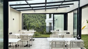 Gratis tag selv-morgenmad hver dag