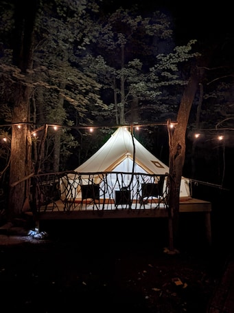 Terrace/patio. Rustic Yurt Retreat on Teague Mtn. Farm.