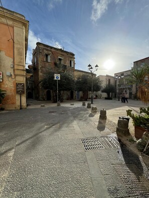 Property grounds - Apartment 'André' with Wi-Fi and Air Conditioning (Siracusa)