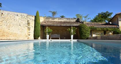 Domaine de Bayens - Piscine Privée