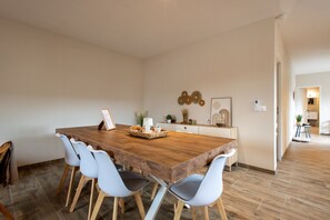 Dineren