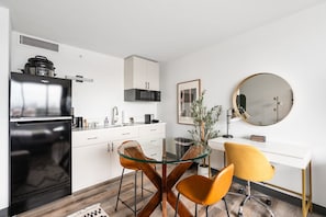 Private kitchenette