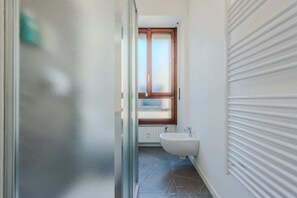 風筒、提供毛巾