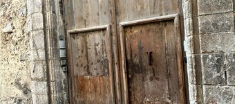 CASA VACANZE UN TOCCO DI ANTICO-RESIDENZA IN UN PALAZZO STORICO.