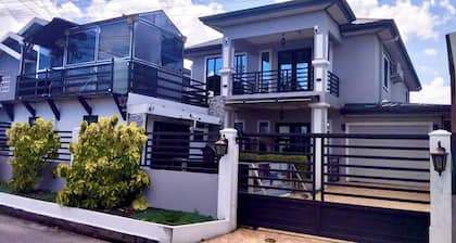The Studio of Praise