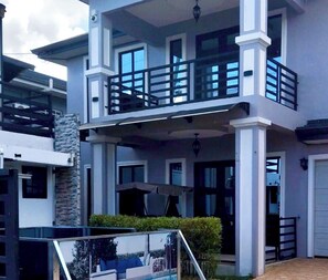 Balcony - The Studio of Praise (Claxton Bay)