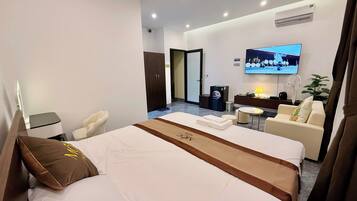 Habitación Deluxe doble | Escritorio y wifi gratis