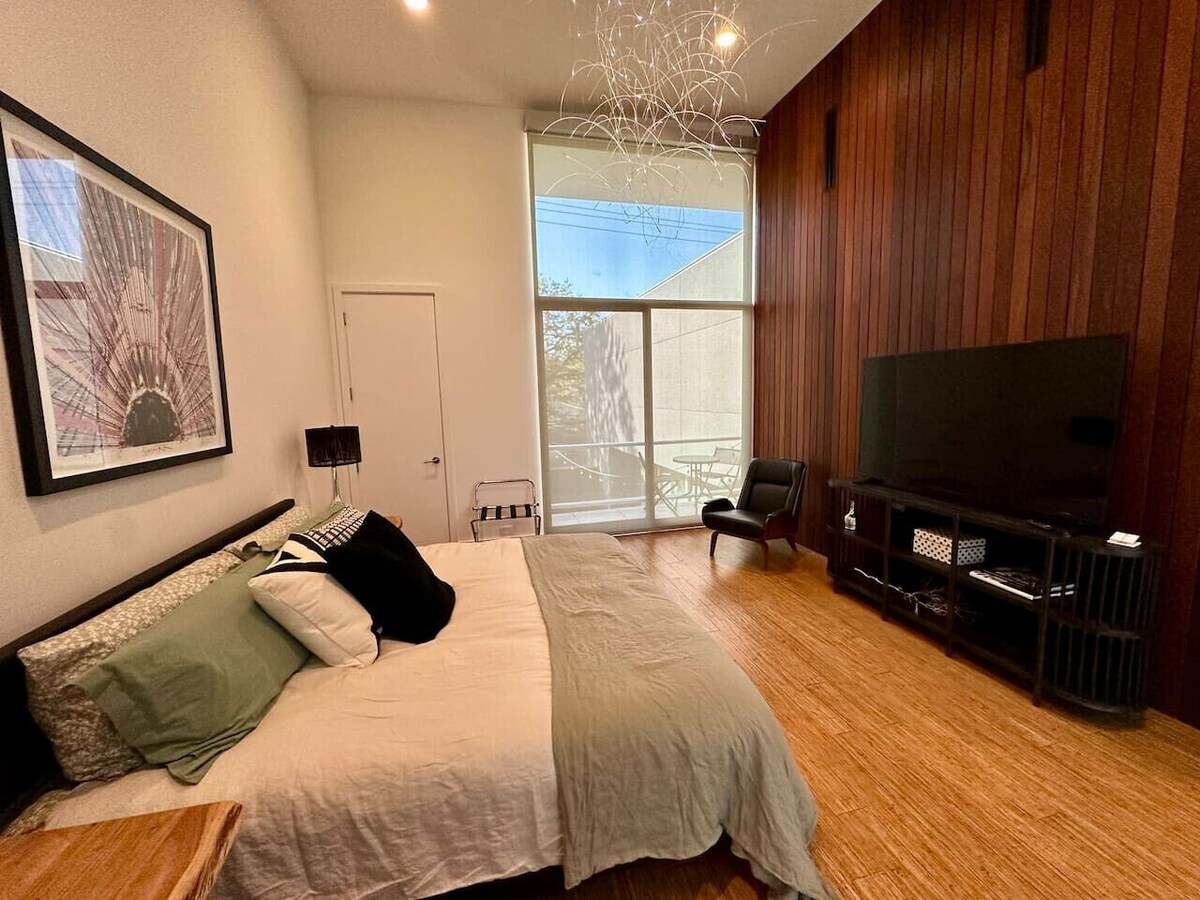 Photo 38 of Rice Village Ultra Luxury Home