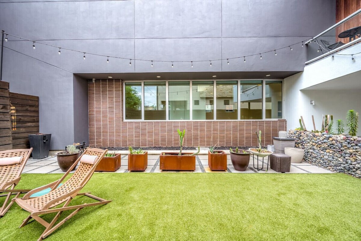 Photo 30 of Rice Village Ultra Luxury Home