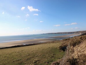 Beach nearby - Coach House Cottage (Haverfordwest)