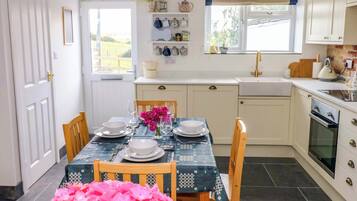 Fridge, microwave, dishwasher, toaster
