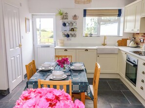 Geschirrspüler, Kochgeschirr/Geschirr/Besteck