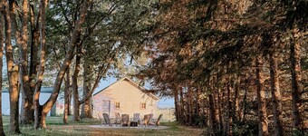 Pinch of Cozy ~ Hot Tub Theater ~ Seven Sons Farm