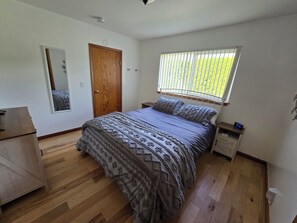 5 chambres, bureau, fer et planche à repasser, Wi-Fi gratuit