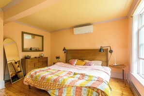 3 soverom, skrivebord, strykejern/-brett og wi-fi