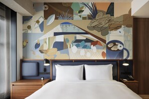 Suite, 1 King Bed with Sofa bed