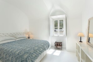 2 bedrooms, WiFi, bed sheets - Dream apartment in the heart of a Royal Palace (Évora)