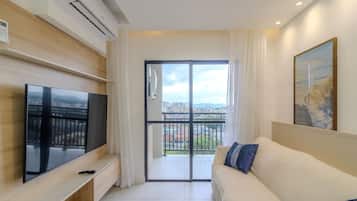 Basic Apartment | Living area