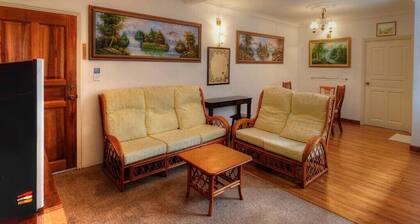 Cozy 10-bedroom bungalow in Cameron Highlands