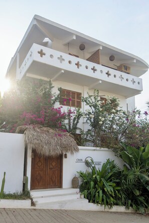 Fachada da propriedade