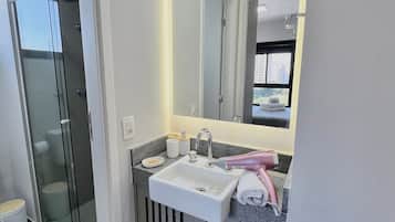 Apartamento clássico | Banheiro