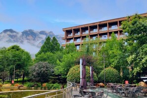 Unclassified image, 3 of 39, button - Tiantai Yunjie International Hotel (Xiuwu)