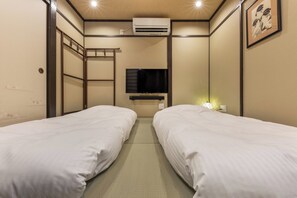 1 bedroom, iron/ironing board, free WiFi, bed sheets - Shiki Homes | Meigetsu / Kyoto Kyōto (Kyoto)