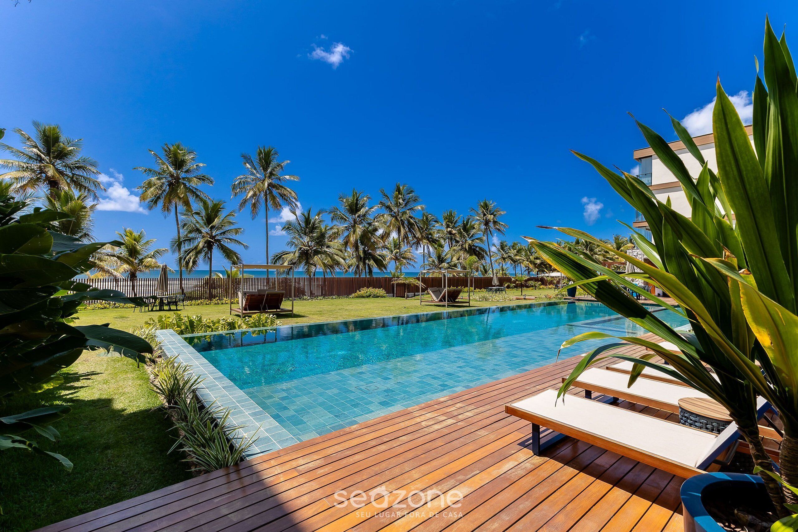 Basic Apartment | Pool