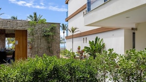 Basic Apartment | Property grounds - Modern Apartments by the Beach in Ilheus - PET (Ilhéus)