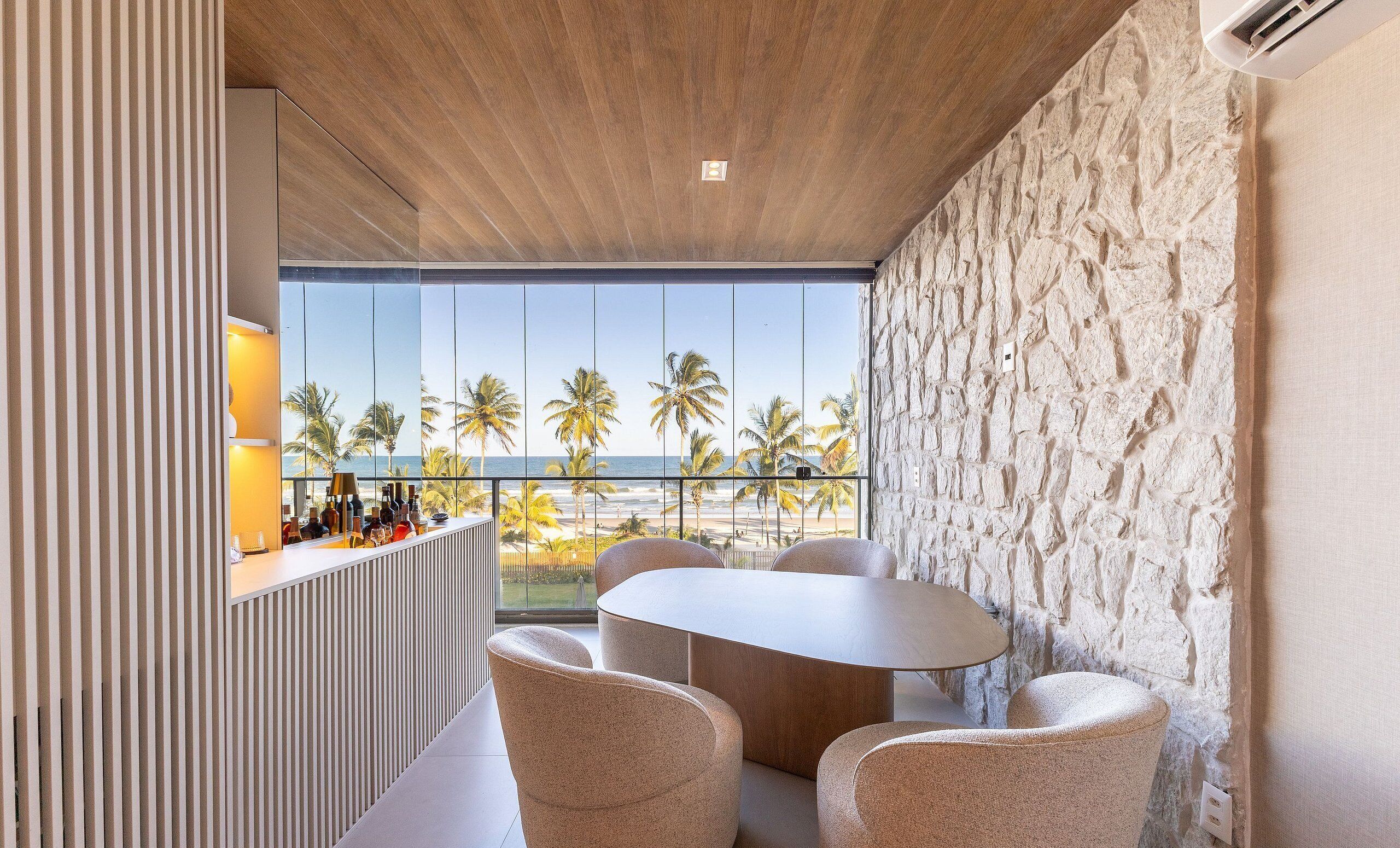 Basic Apartment | Dining