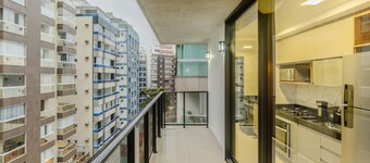 Building With New Apartments 300m From the Beach - EEP