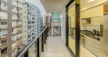 Building With New Apartments 300m From the Beach - EEP