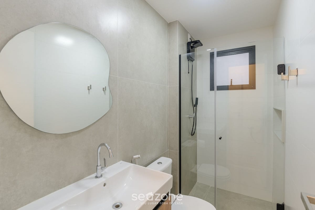 Apartamento básico | Banheiro