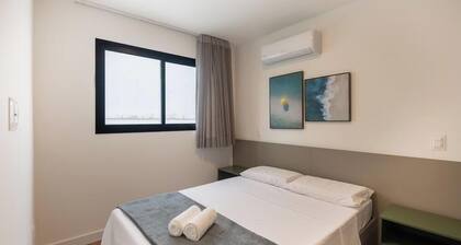 Building With New Apartments 300m From the Beach - EEP