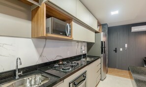 Basic Apartment | Private kitchen - Building With New Apartments 300m From the Beach - EEP (Guarapari)