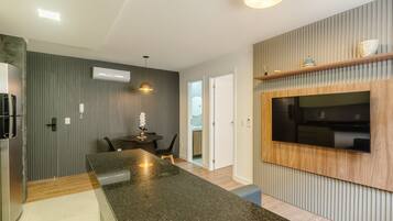 Basic Apartment | Interior