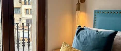 Junior Suite, Balcony, City View | Desk, laptop workspace, free WiFi