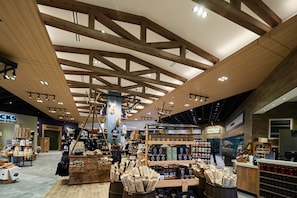 Gift shop